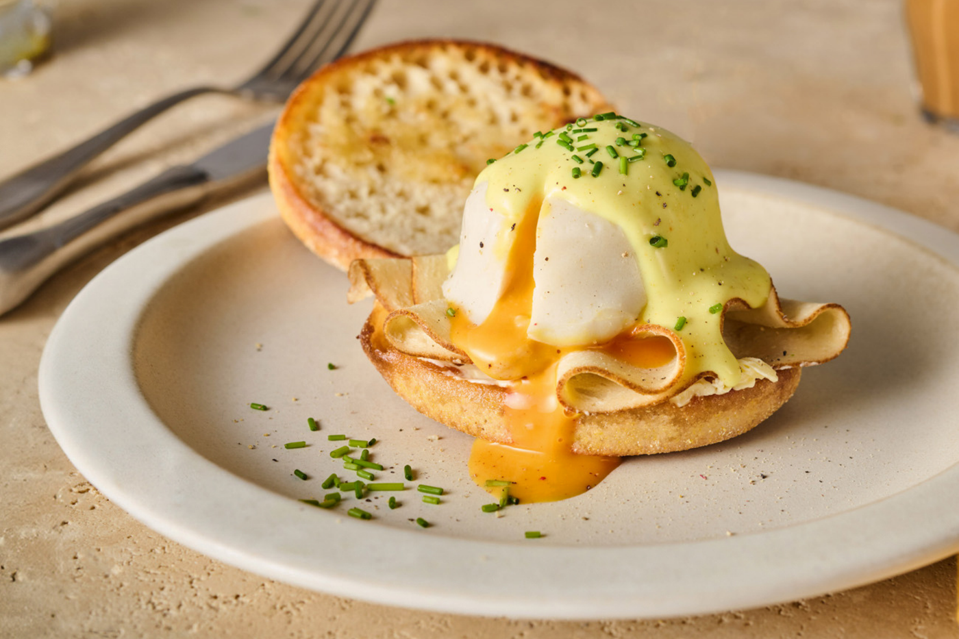 Neggst-poached-egg – 100% plant-based egg-replacement